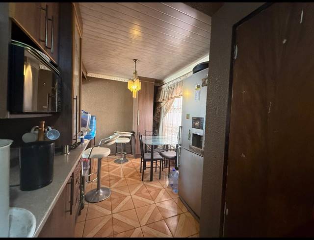 3 BEDROOM HOUSE FOR SALE IN BOITEKONG